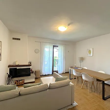 Katty House - Dizzasco Holiday home *